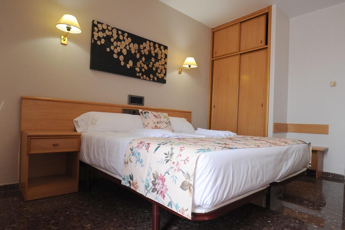 La Imperial Hotel Luceni Eksteriør billede